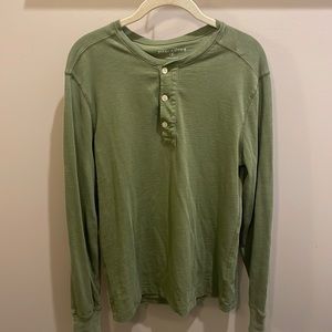 J.crew long sleeve Henley - green - S